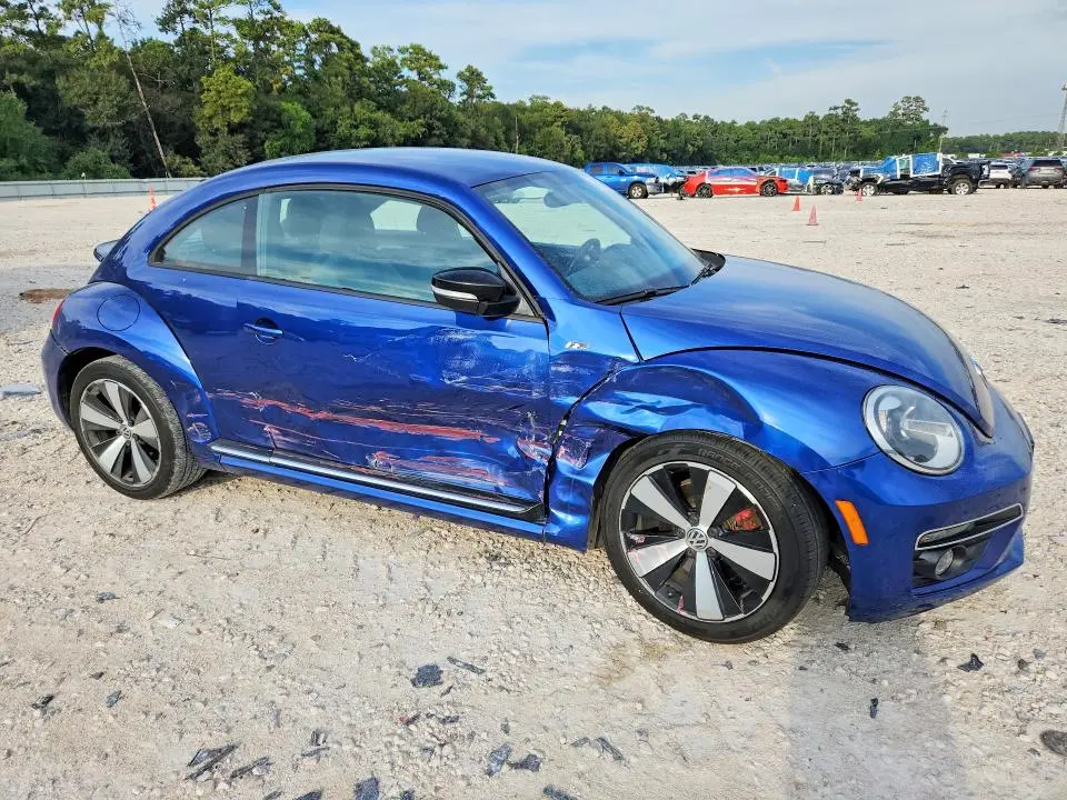 2014 VOLKSWAGEN BEETLE TURBO  