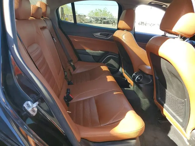 2019 ALFA ROMEO GIULIA TI  