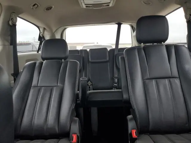 2013 CHRYSLER TOWN & COUNTRY TOURING  
