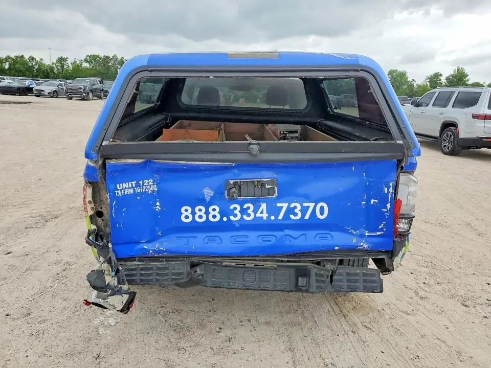 2021 TOYOTA TACOMA SR  