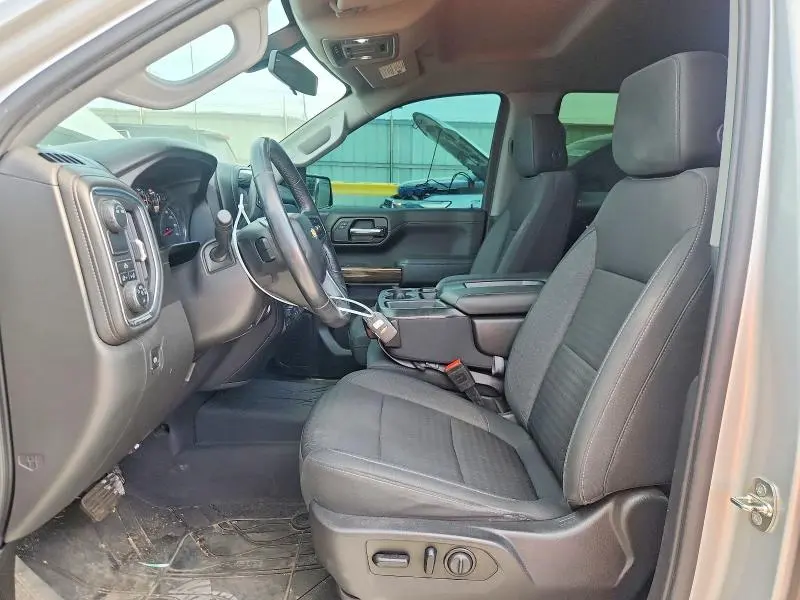 2020 CHEVROLET SILVERADO C1500 LT  