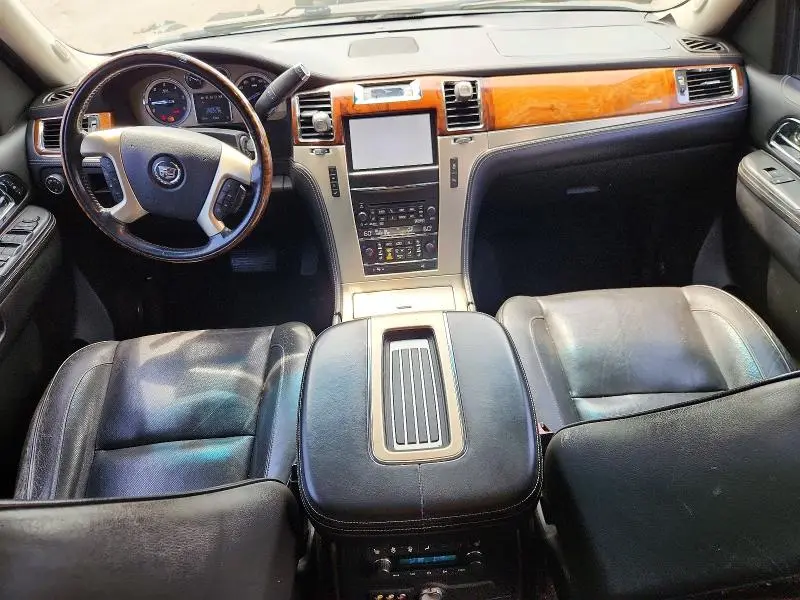 2012 CADILLAC ESCALADE PLATINUM  