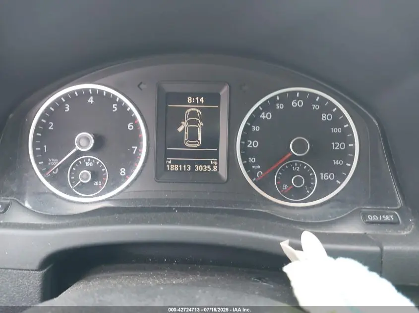 2013 VOLKSWAGEN TIGUAN SE