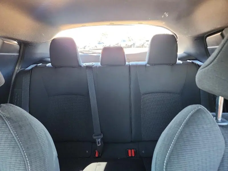 2019 TOYOTA C-HR LE  