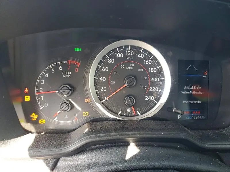 2020 TOYOTA COROLLA SE  