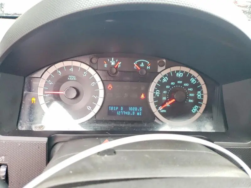 2010 FORD ESCAPE LIMITED  