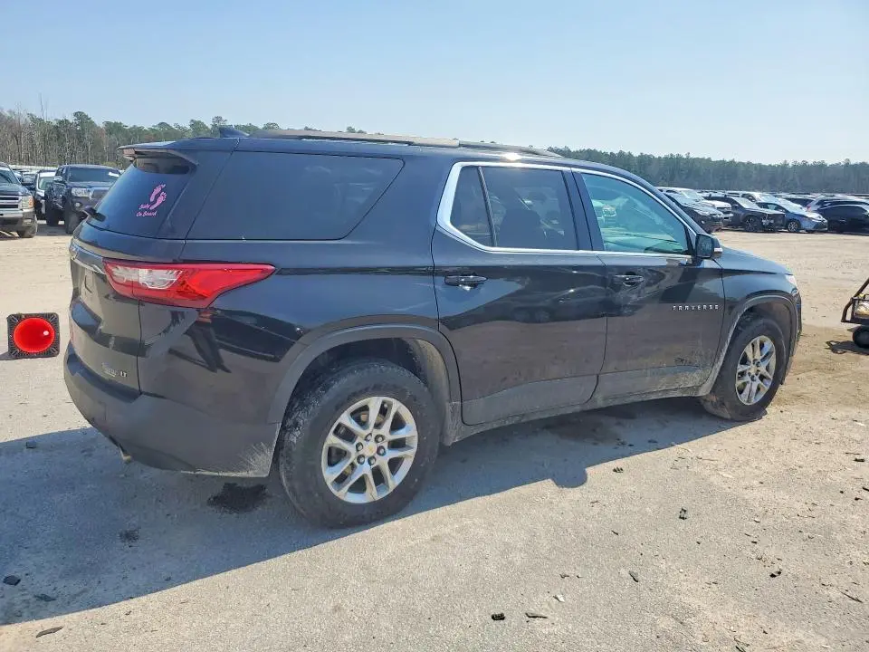 2019 CHEVROLET TRAVERSE LT  