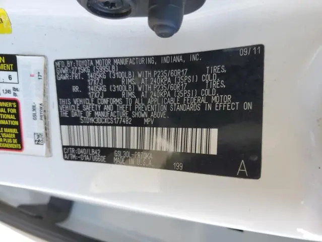 2012 TOYOTA SIENNA XLE  