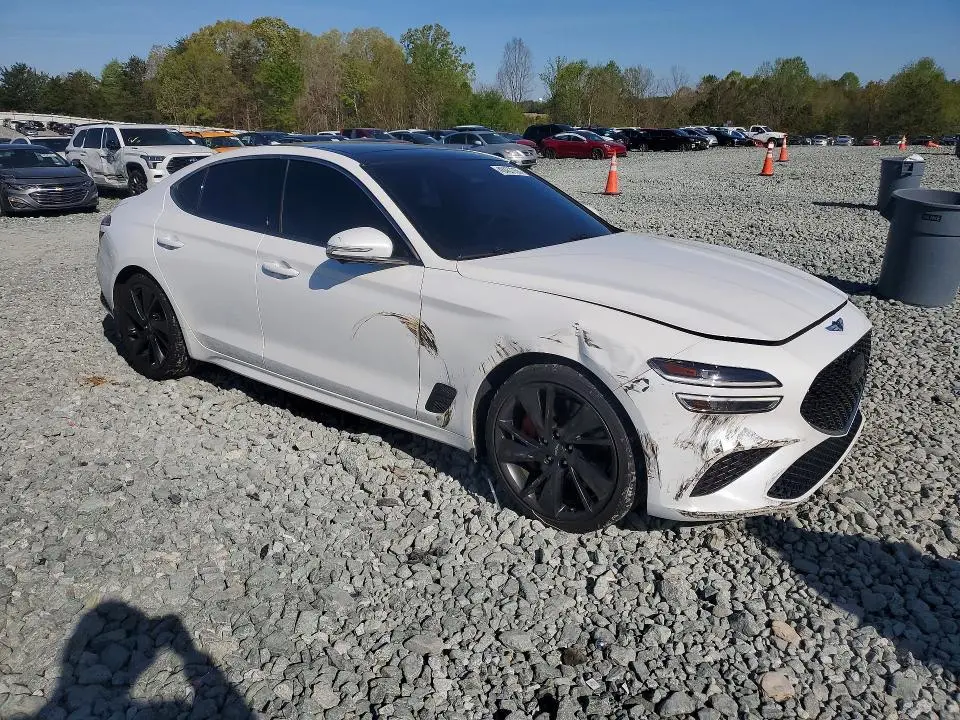 2022 GENESIS G70 3.3T STANDARD  
