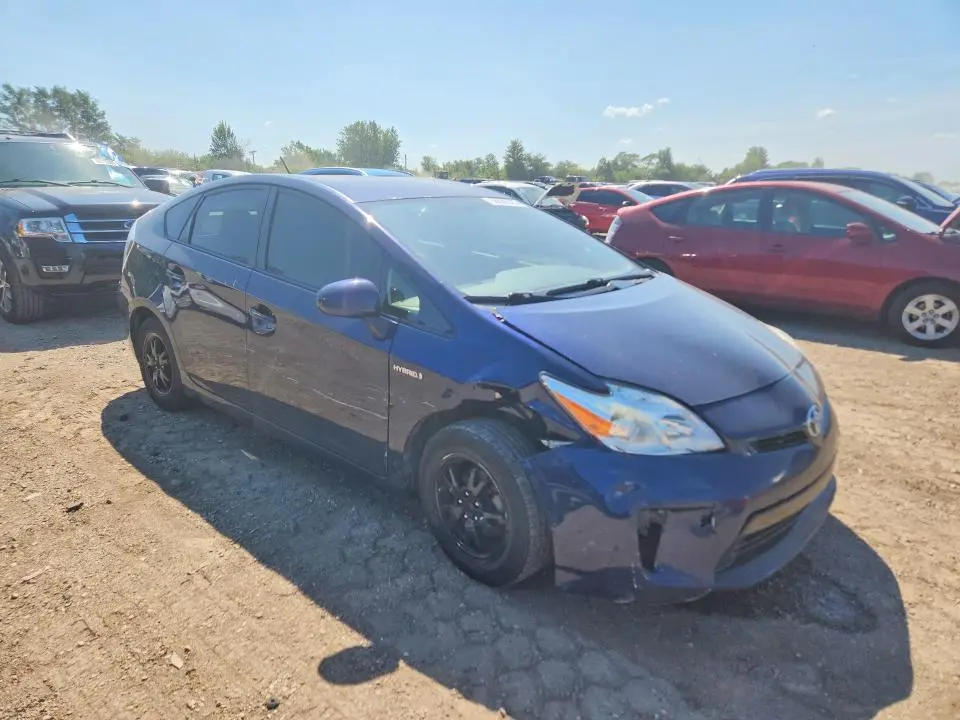 2015 TOYOTA PRIUS TWO  