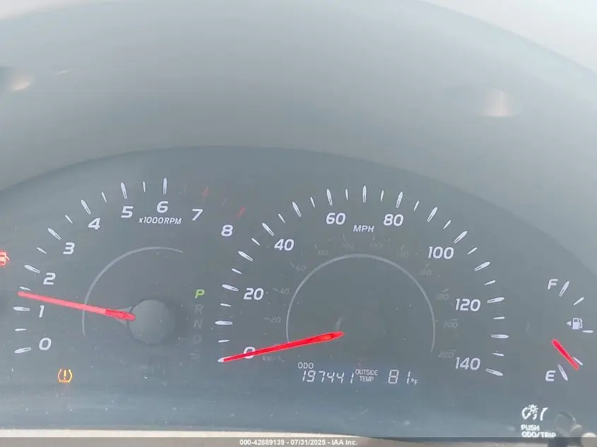 2010 TOYOTA CAMRY LE