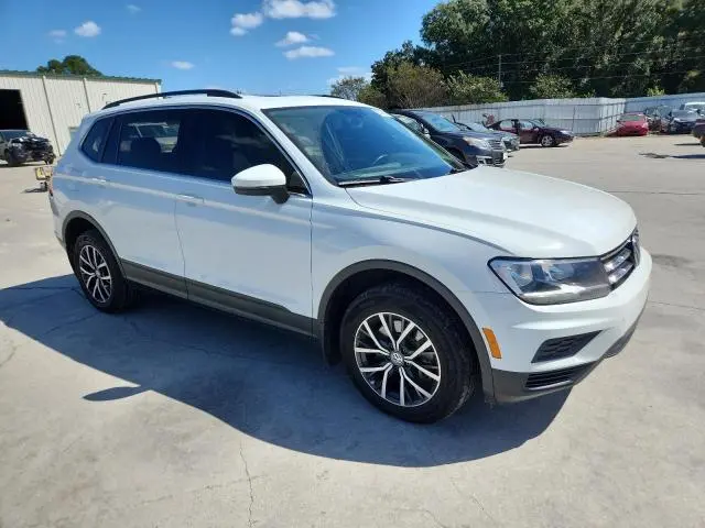 2019 VOLKSWAGEN TIGUAN SE