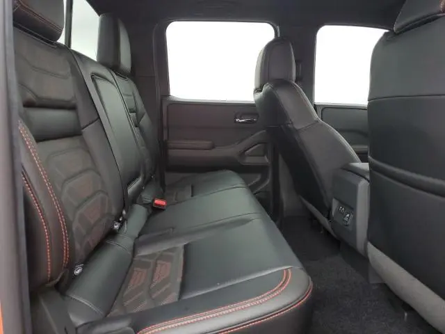 2025 NISSAN FRONTIER S  