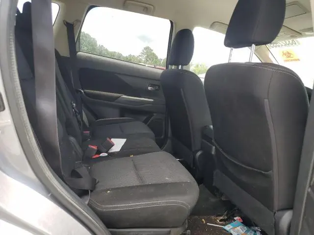 2017 MITSUBISHI OUTLANDER ES