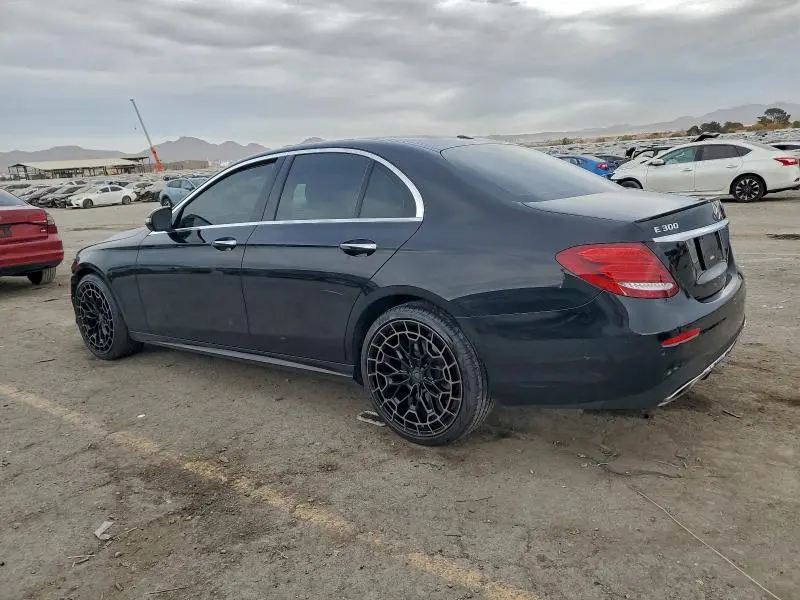 2017 MERCEDES-BENZ E 300  