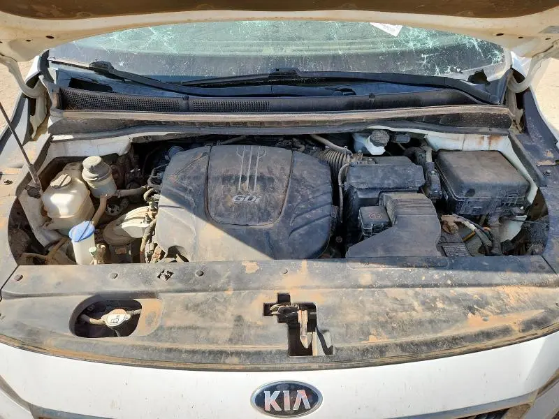 2017 KIA SEDONA LX