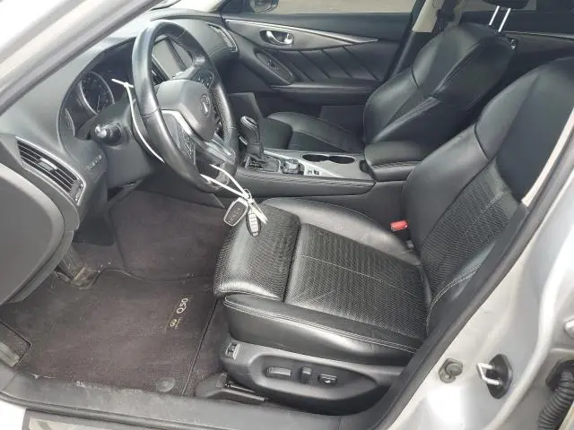 2018 INFINITI Q50 LUXE
