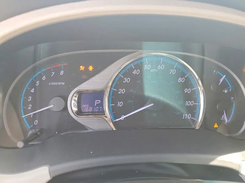 2012 TOYOTA SIENNA XLE 8-PASSENGER  