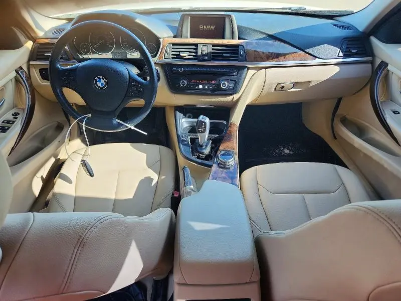 2014 BMW 320 I  