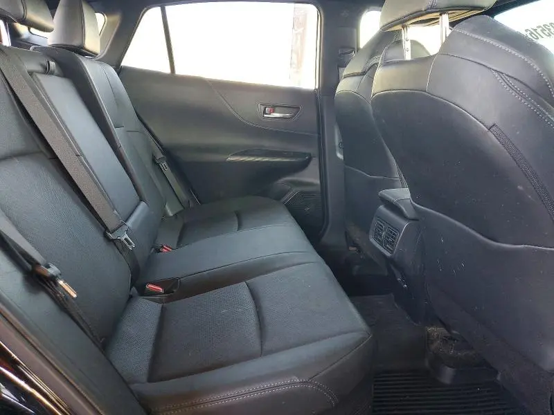 2021 TOYOTA VENZA XLE  