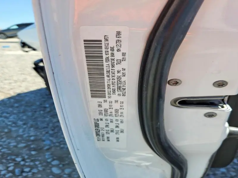 2014 RAM 1500 ST  