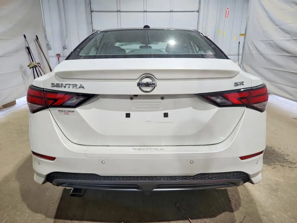 2021 NISSAN SENTRA SR  