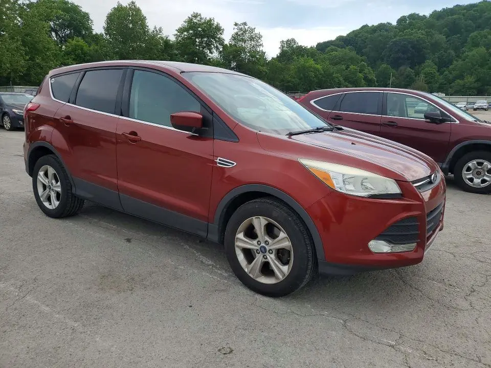 2014 FORD ESCAPE SE  