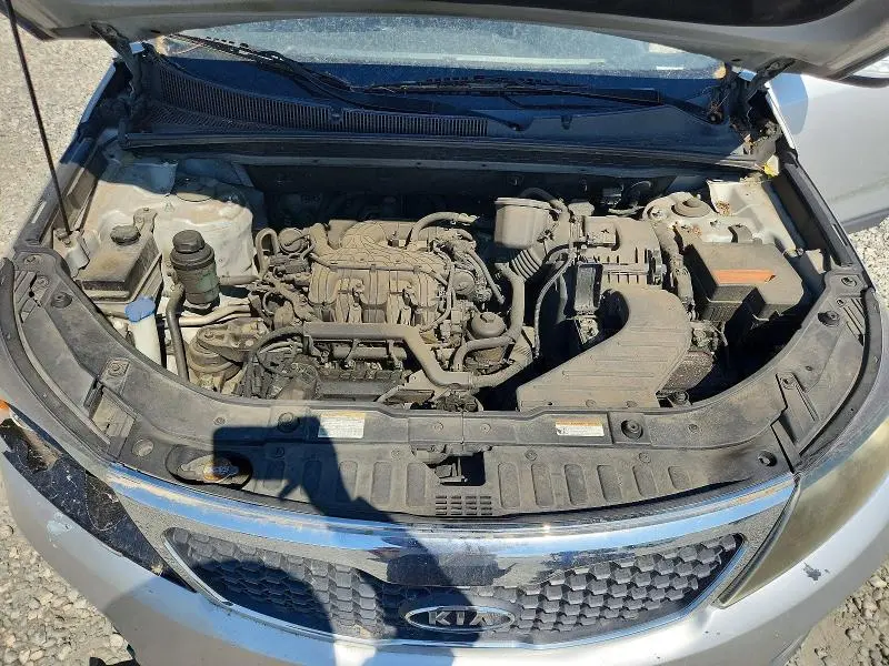 2011 KIA SORENTO LX  