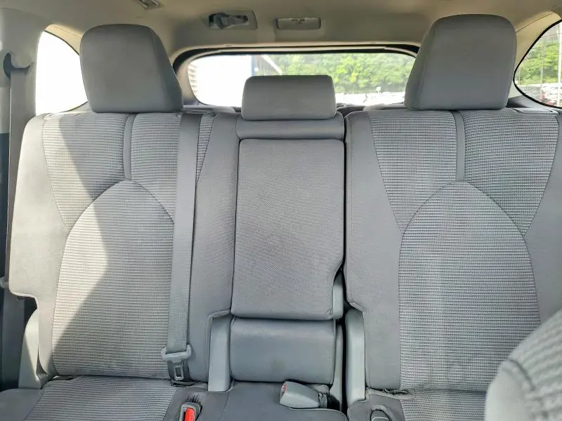 2021 TOYOTA HIGHLANDER L  