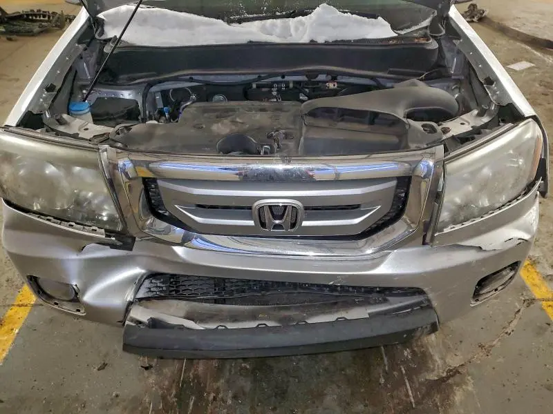 2011 HONDA PILOT EXLN  