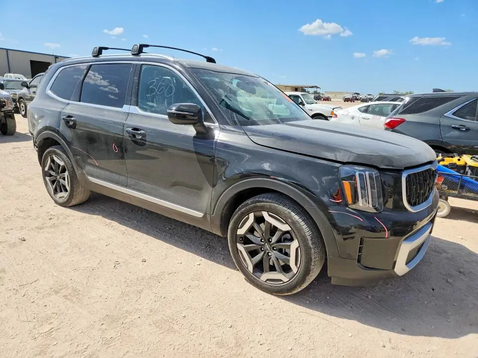 2024 KIA TELLURIDE EX  