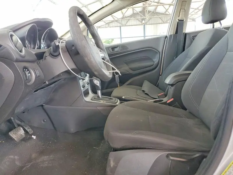2017 FORD FIESTA SE  