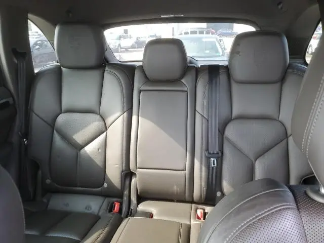 2017 PORSCHE CAYENNE   