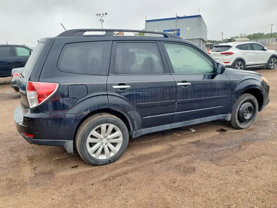 2011 SUBARU FORESTER 2.5X PREMIUM  