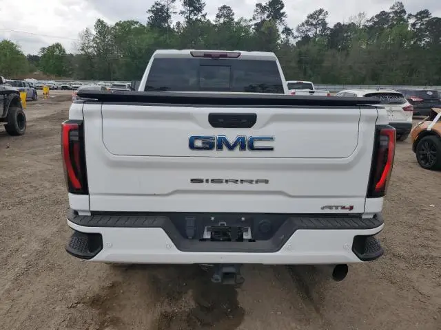 2024 GMC SIERRA K2500 AT4  