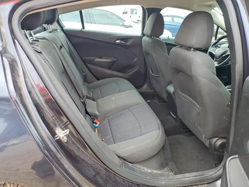 2016 CHEVROLET CRUZE LT  