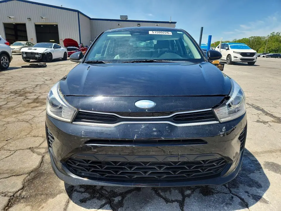 2021 KIA RIO S  