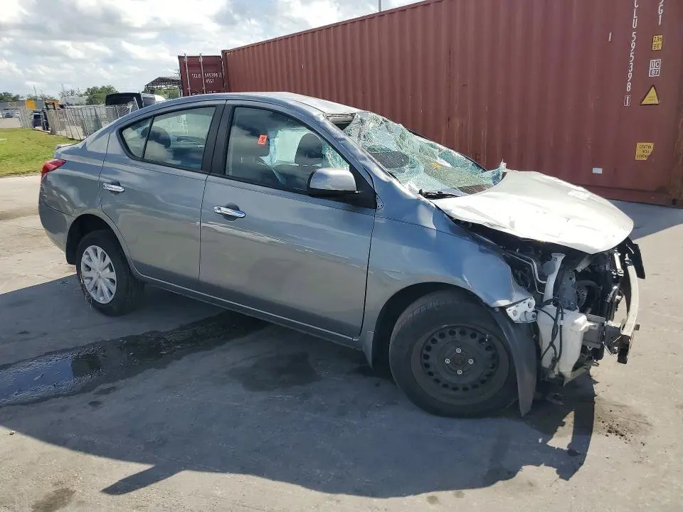 2012 NISSAN VERSA 1.6 S  