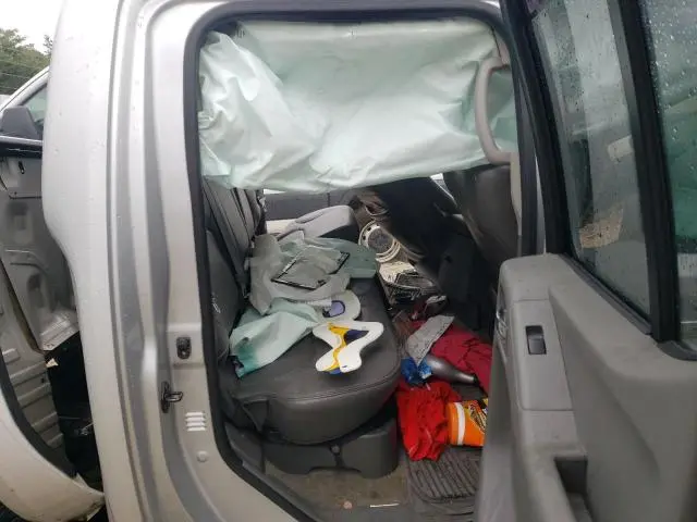 2013 NISSAN FRONTIER S  