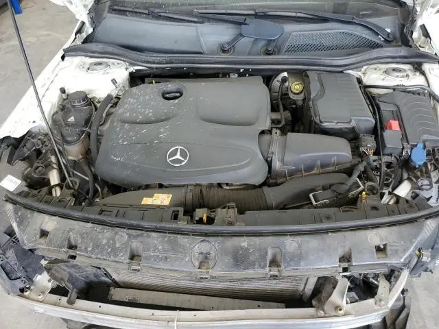 2017 MERCEDES-BENZ GLA 250