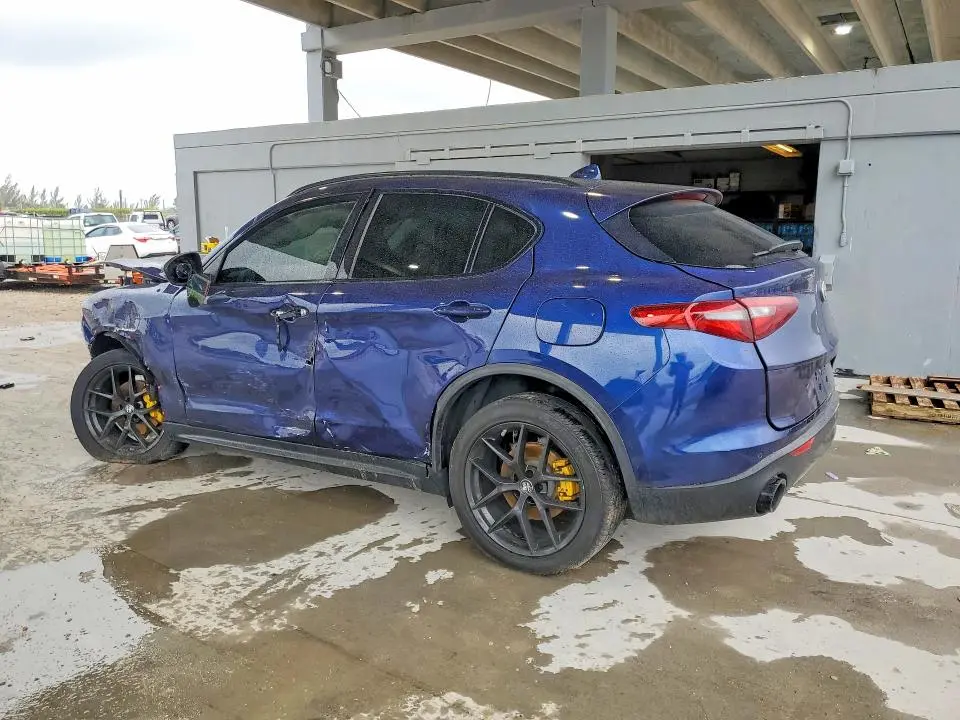 2019 ALFA ROMEO STELVIO   