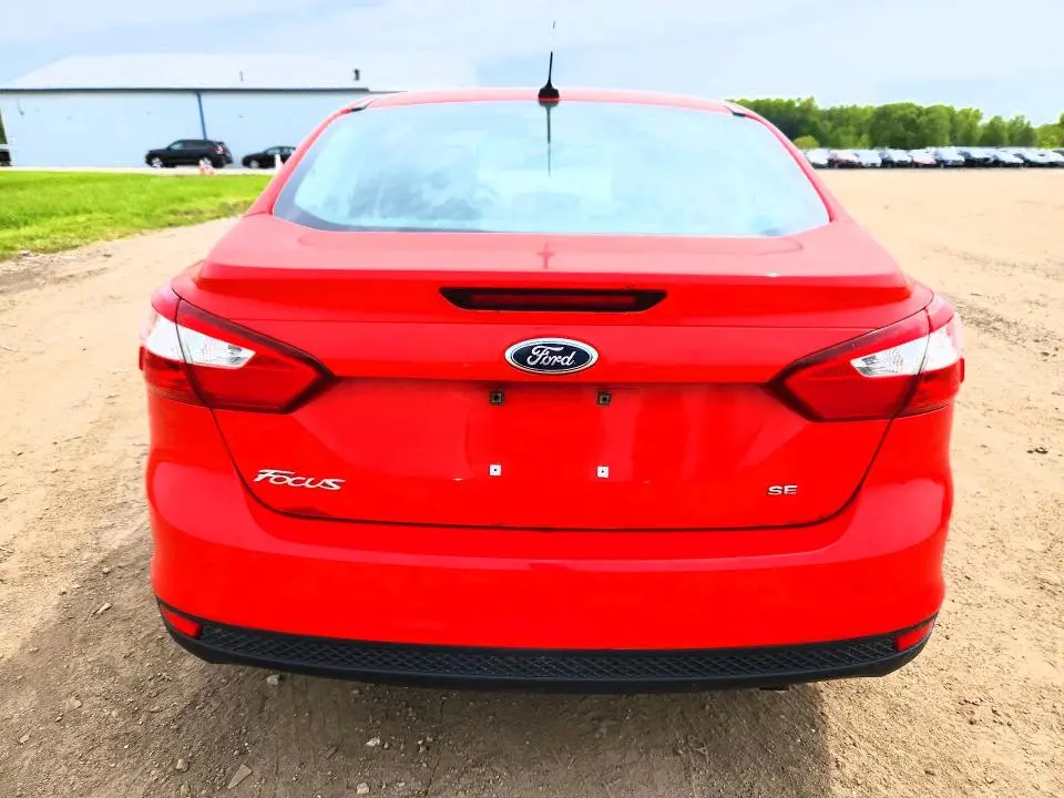 2012 FORD FOCUS SE  