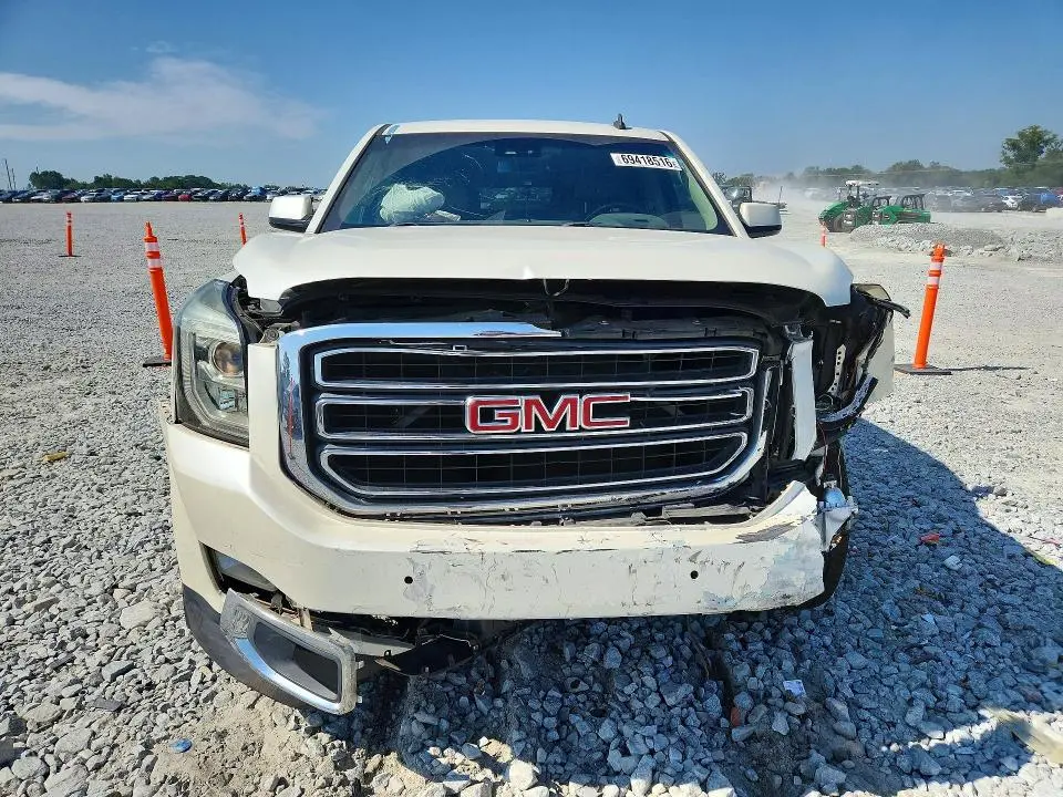 2015 GMC YUKON XL C1500 SLT  