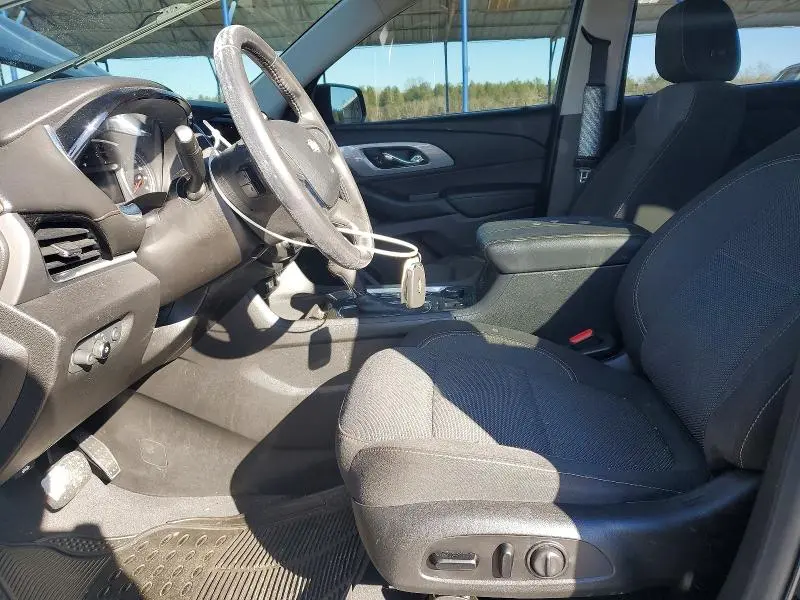 2020 CHEVROLET TRAVERSE LT  