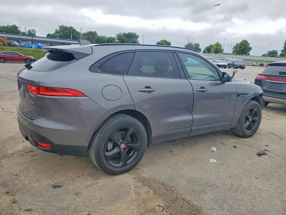 2018 JAGUAR F-PACE PRESTIGE  