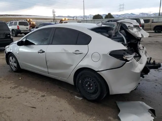 2017 KIA FORTE LX  