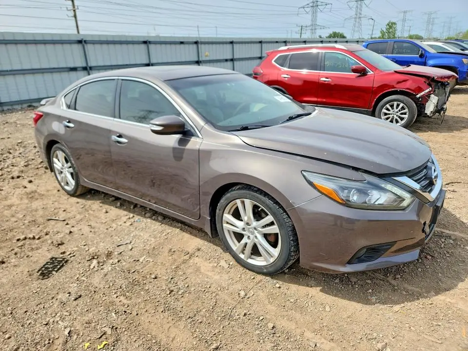 2017 NISSAN ALTIMA 3.5 SR  