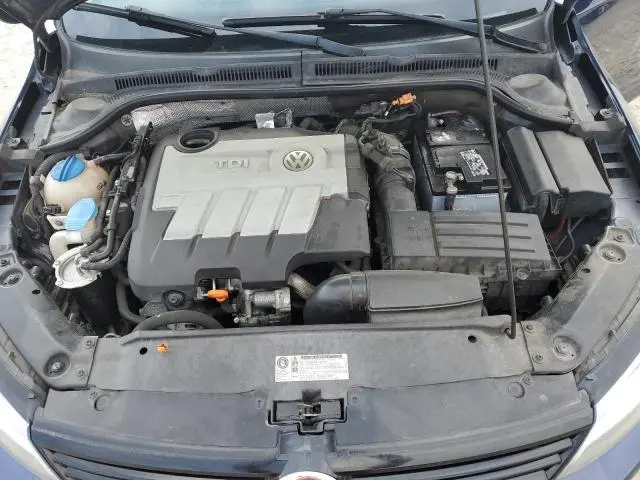 2011 VOLKSWAGEN JETTA TDI  