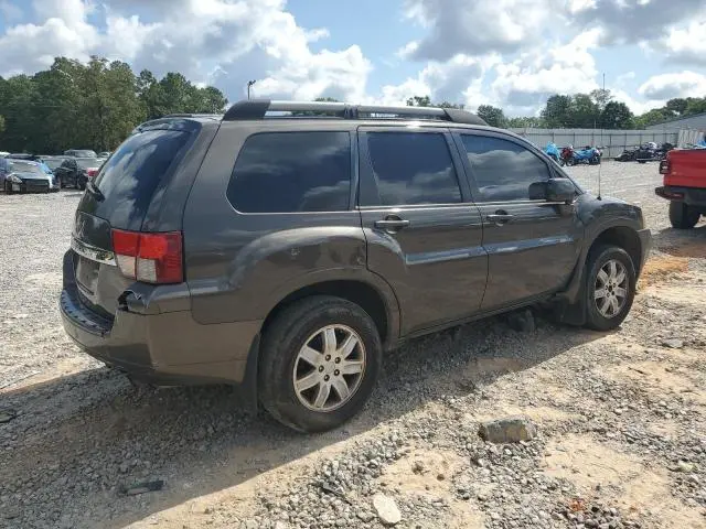 2011 MITSUBISHI ENDEAVOR LS