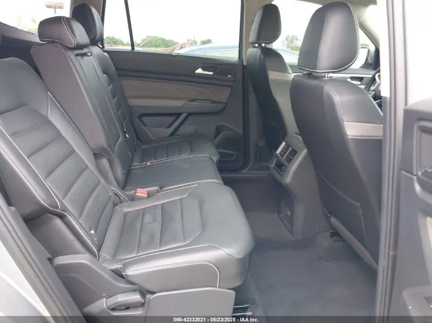 2023 VOLKSWAGEN ATLAS 3.6L V6 SEL PREMIUM R-LINE